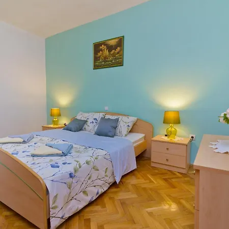 Apartment Josip Murter Exteriör bild